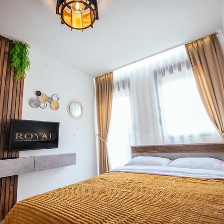 Royal Luxury Apartment Vrsac Extérieur photo