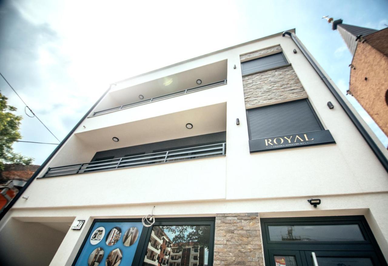 Royal Luxury Apartment Vrsac Extérieur photo