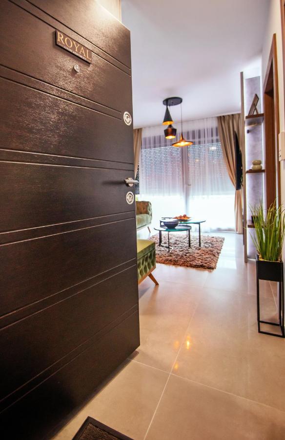 Royal Luxury Apartment Vrsac Extérieur photo